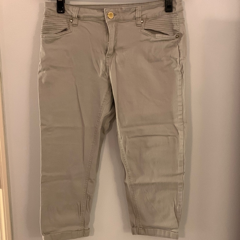 Stretch Capris